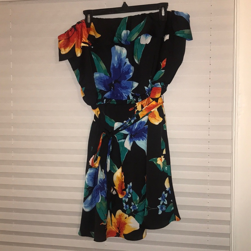 Floral black strapless sundress